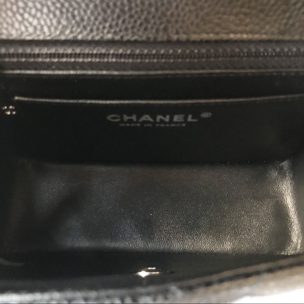 Chanel Black Caviar Square Mini - Picture 11 of 16